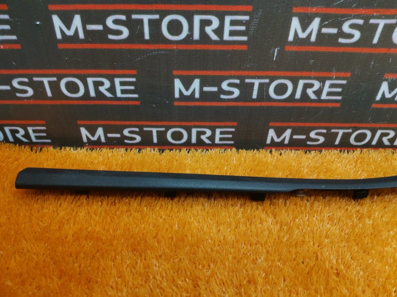 Накладка на порог салона, 300 рублей, Красноярск