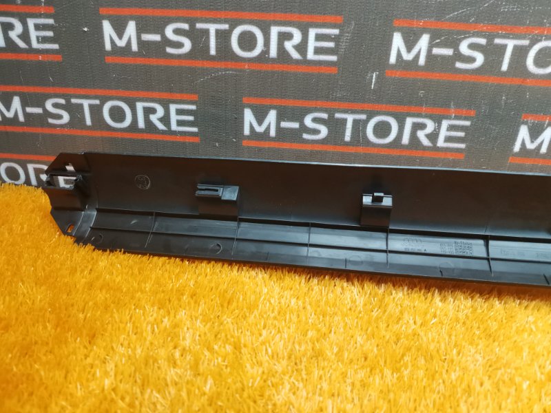 Накладка на порог салона, 540 рублей, Красноярск