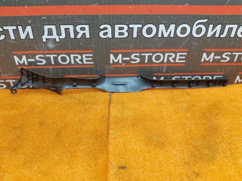 Накладка на порог салона, 540 рублей, Красноярск