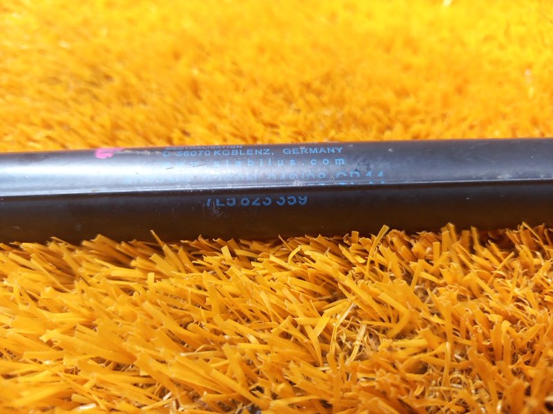 амортизатор капота, 500 рублей, Красноярск