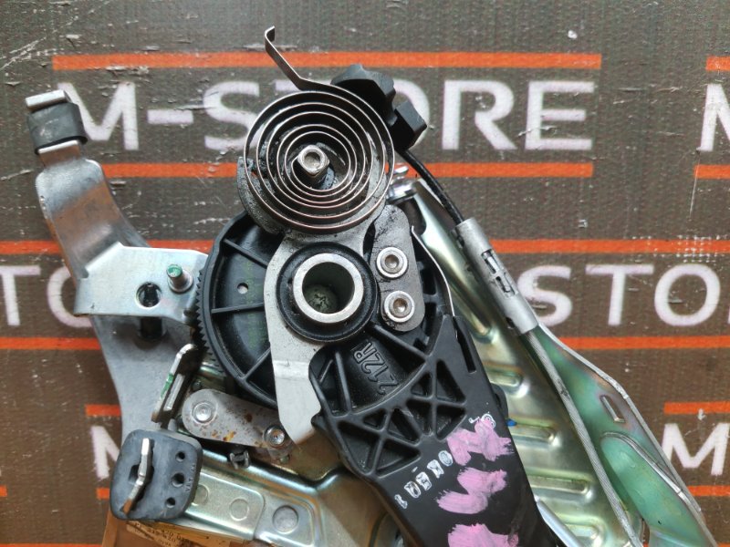 Педаль стояночного тормоза, 1290 рублей, Красноярск