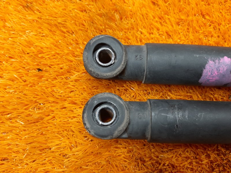 амортизатор багажника, 700 рублей, Красноярск