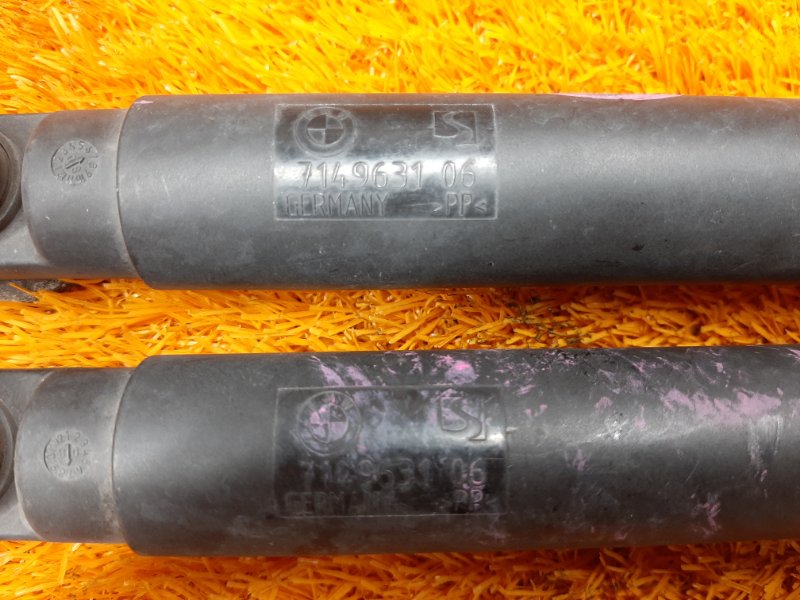 амортизатор багажника, 700 рублей, Красноярск