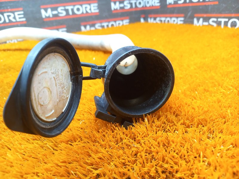 Горловина бачка омывателя, 300 рублей, Красноярск