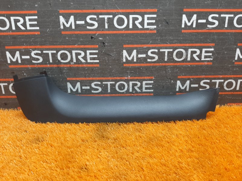 обшивка двери багажника, 300 рублей, Красноярск