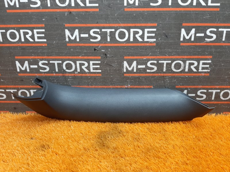 обшивка двери багажника, 300 рублей, Красноярск