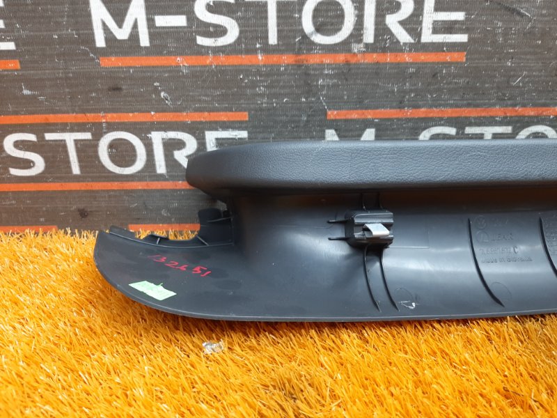 обшивка двери багажника, 300 рублей, Красноярск