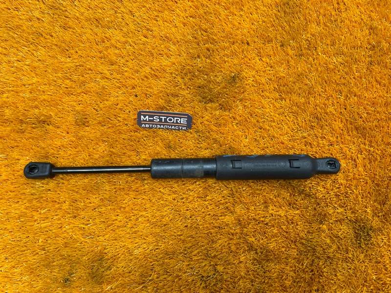 амортизатор капота, 300 рублей, Красноярск