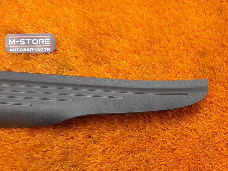 Накладка на порог салона, 300 рублей, Красноярск