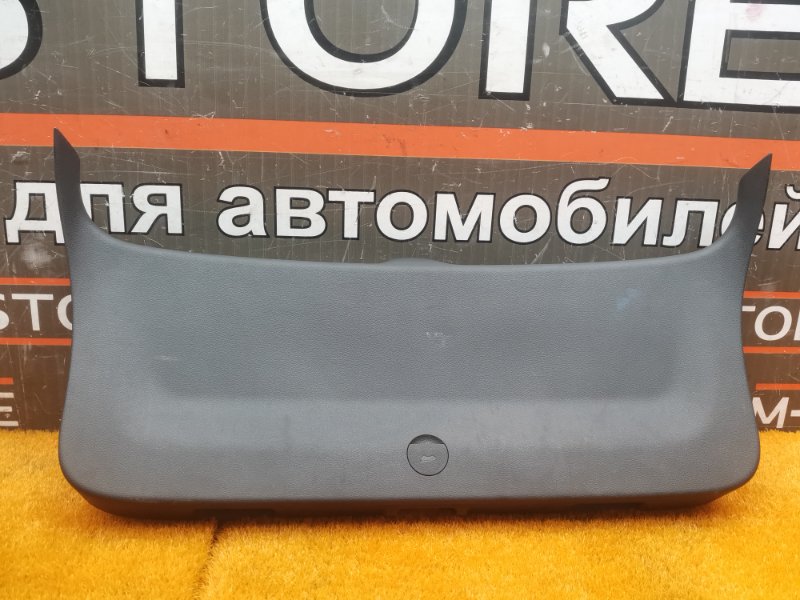 обшивка двери багажника, 860 рублей, Красноярск