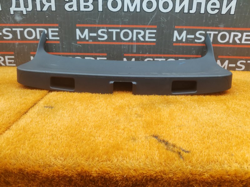 обшивка двери багажника, 860 рублей, Красноярск