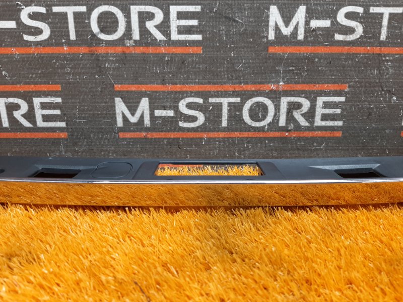 накладка крышки багажника, 1000 рублей, Красноярск