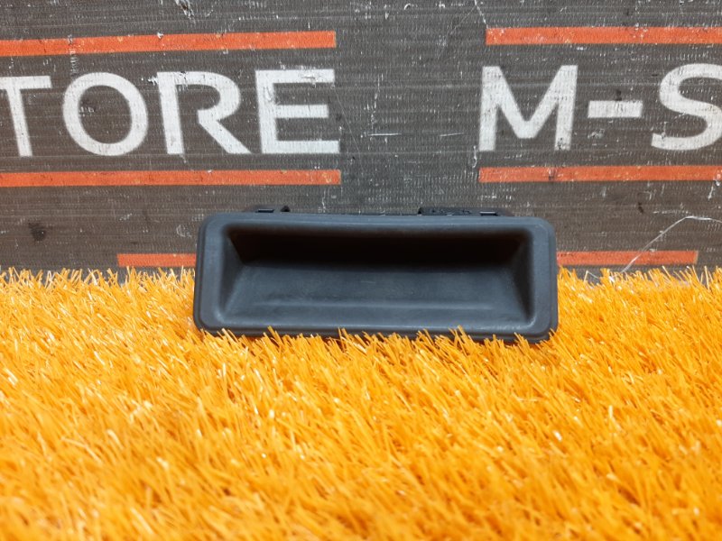 ручка багажника, 1000 рублей, Красноярск