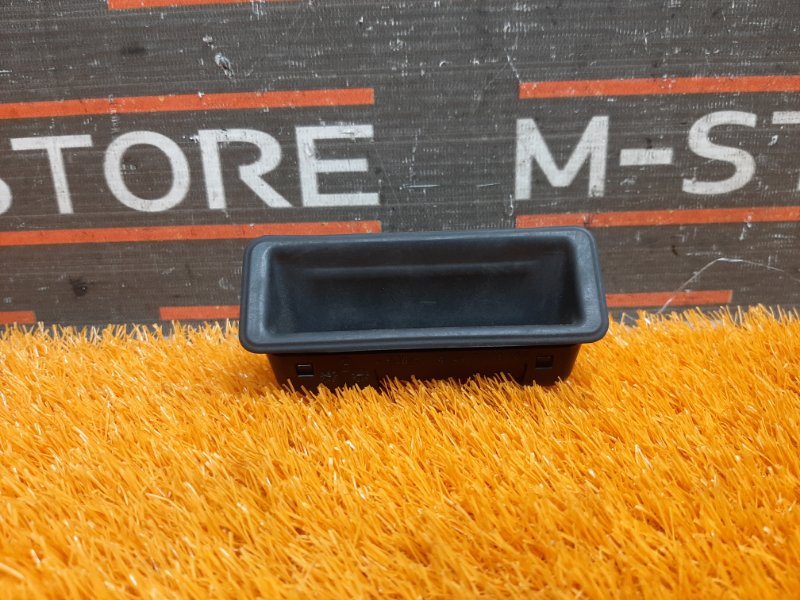 ручка багажника, 1000 рублей, Красноярск