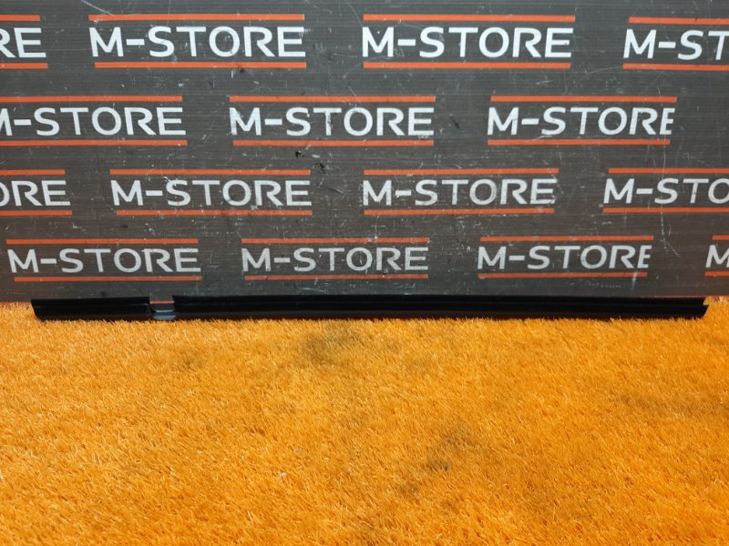 уплотнитель стекла двери, 340 рублей, Красноярск