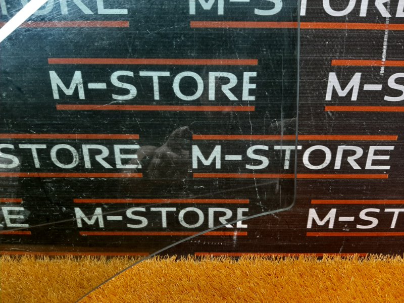 Стекло боковое, 980 рублей, Красноярск