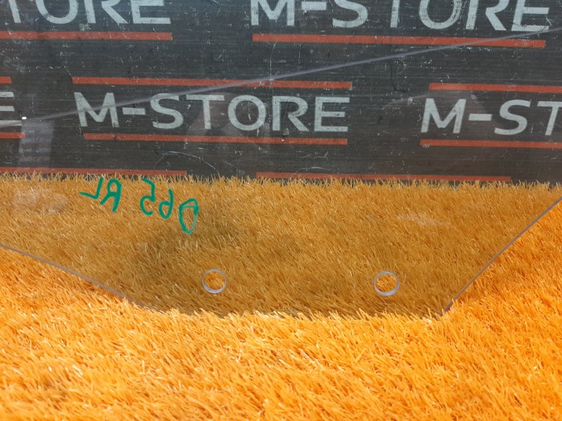 Стекло боковое, 980 рублей, Красноярск