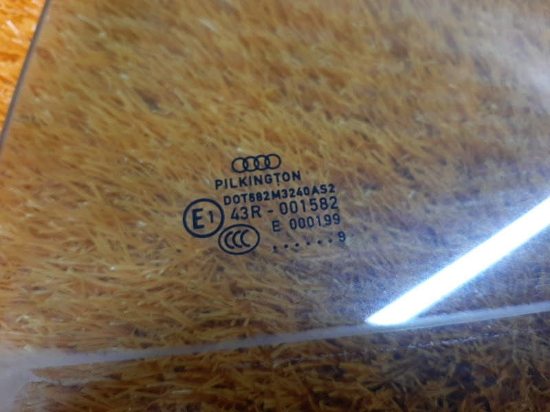 Стекло боковое, 980 рублей, Красноярск