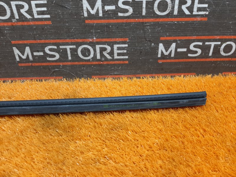 уплотнитель стекла двери, 450 рублей, Красноярск