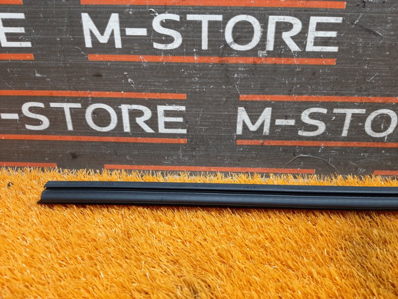 уплотнитель стекла двери, 450 рублей, Красноярск