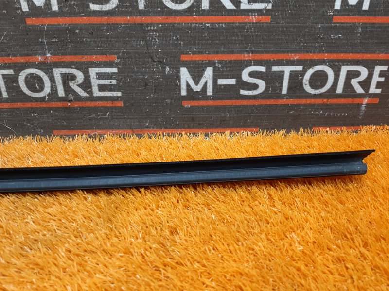 уплотнитель стекла двери, 450 рублей, Красноярск