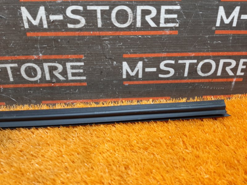 уплотнитель стекла двери, 340 рублей, Красноярск