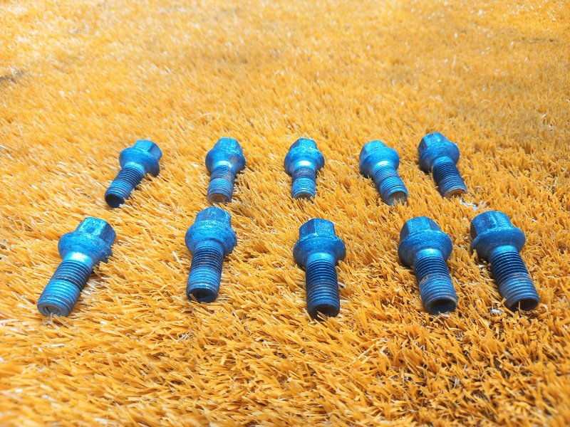 болт колесный, 720 рублей, Красноярск