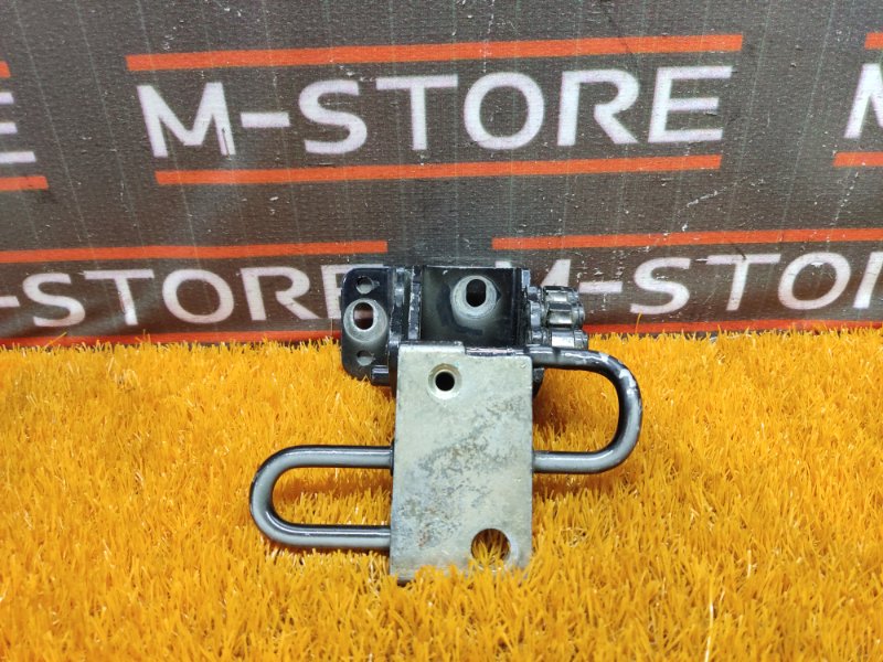 петля двери, 350 рублей, Красноярск