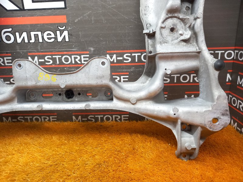 Балка поперечная (подрамник), 1300 рублей, Красноярск