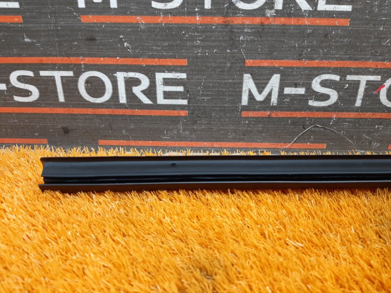 уплотнитель стекла двери, 340 рублей, Красноярск