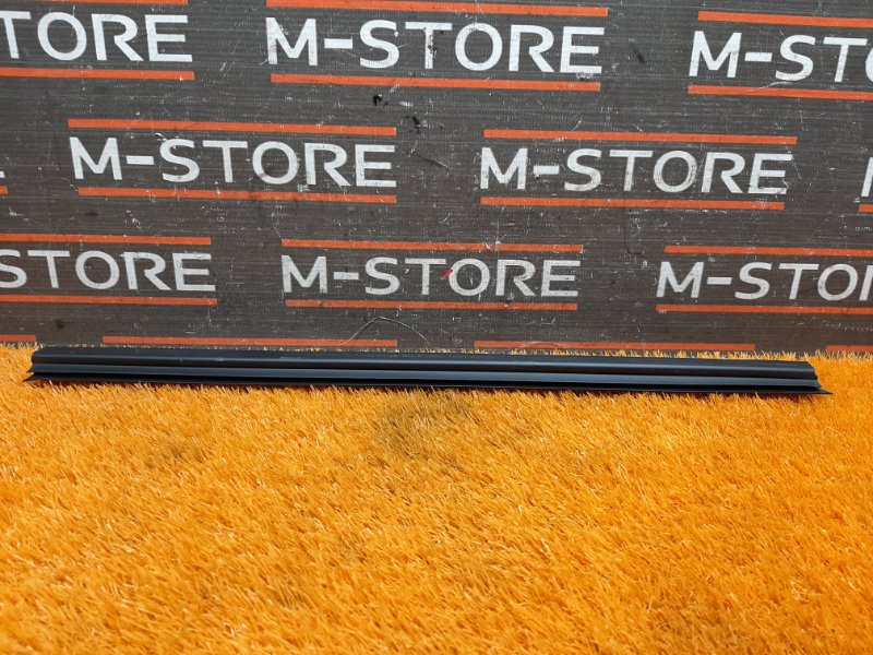 уплотнитель стекла двери, 340 рублей, Красноярск