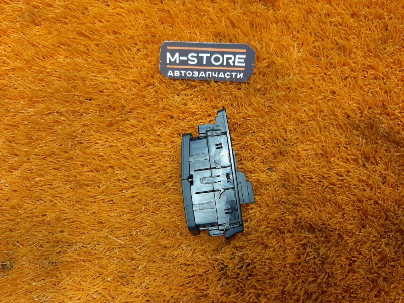 Кнопка центрального замка, 300 рублей, Красноярск