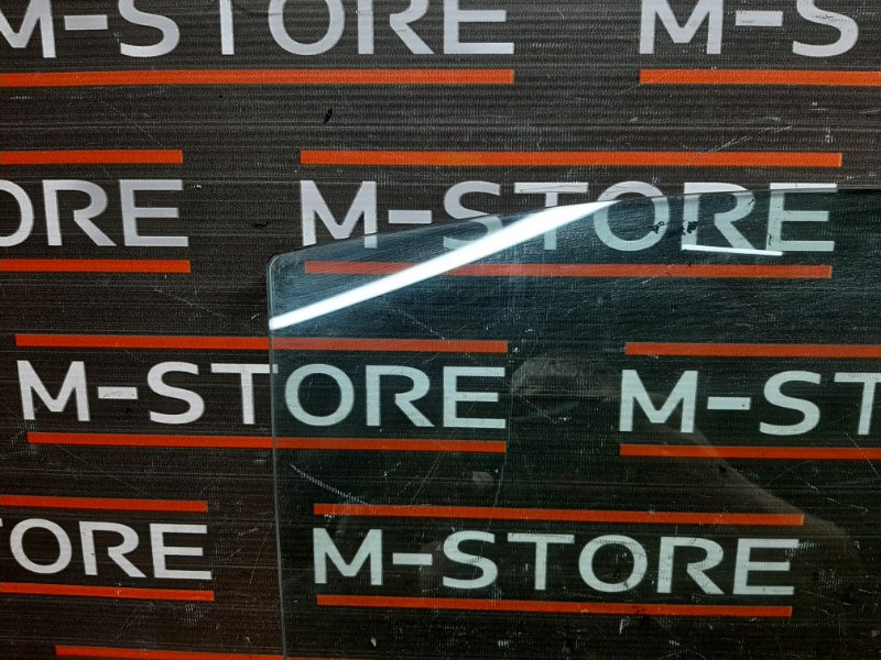 Стекло боковое, 600 рублей, Красноярск