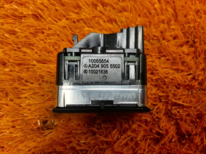 кнопка стеклоподъемника, 300 рублей, Красноярск