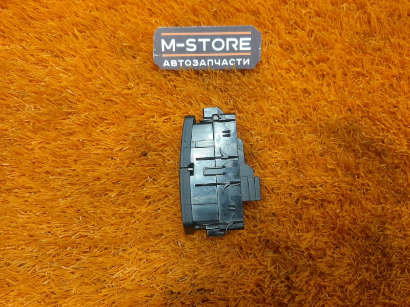 Кнопка центрального замка, 300 рублей, Красноярск