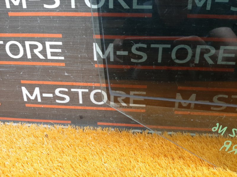 Стекло боковое, 670 рублей, Красноярск