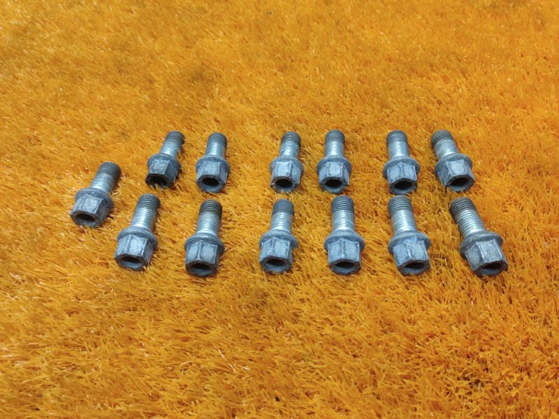 болт колесный, 1300 рублей, Красноярск