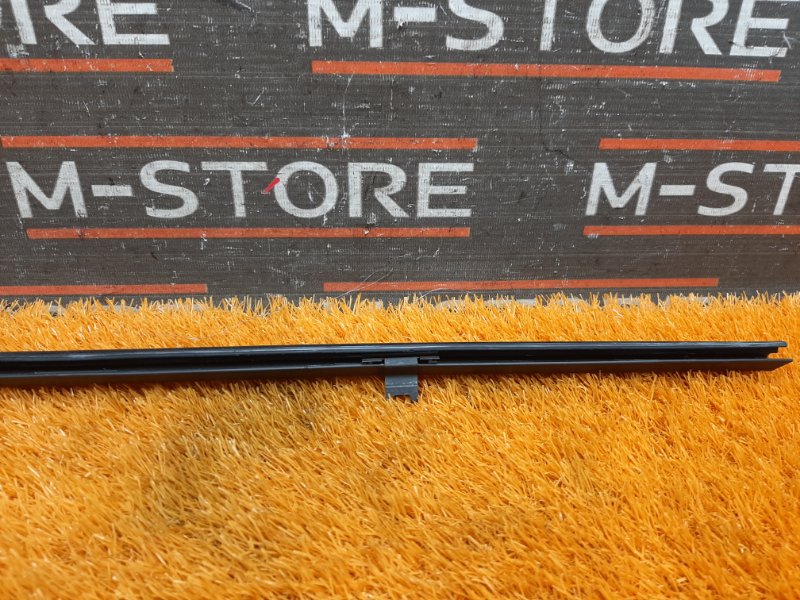 уплотнитель стекла двери, 340 рублей, Красноярск