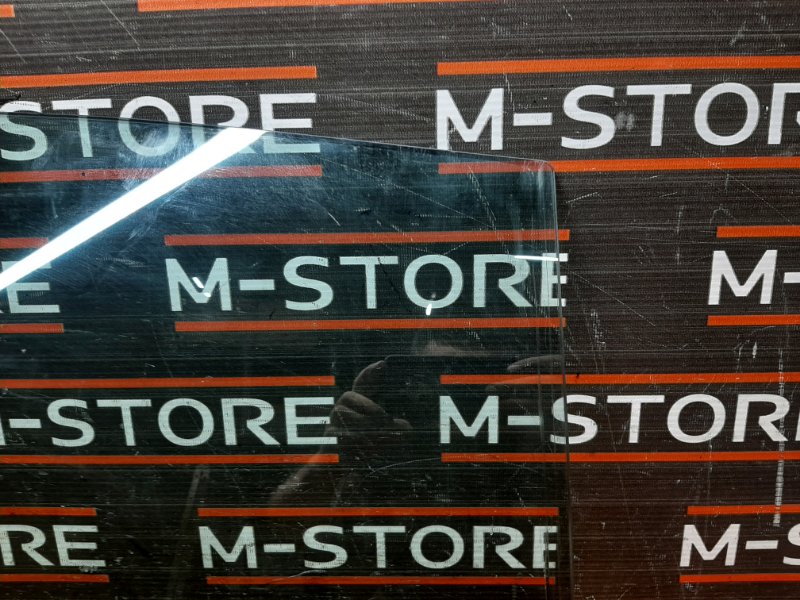 Стекло боковое, 600 рублей, Красноярск