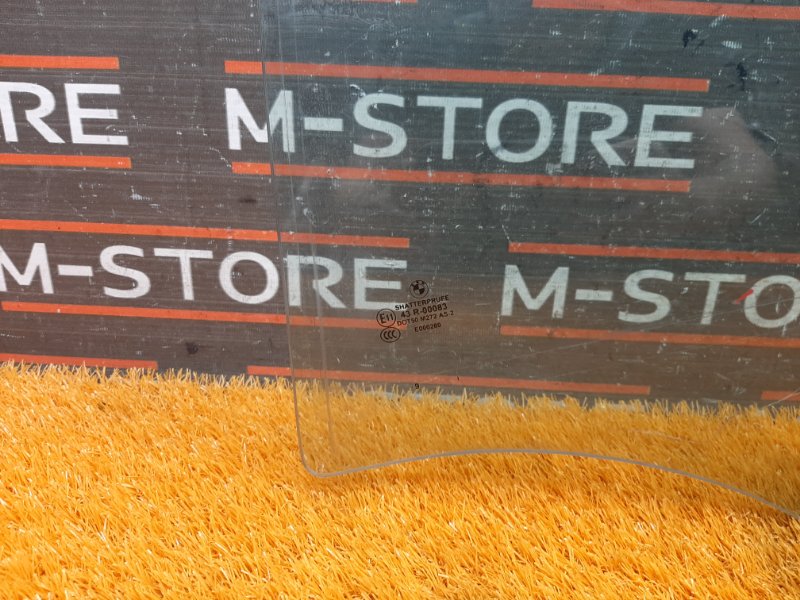 Стекло боковое, 600 рублей, Красноярск