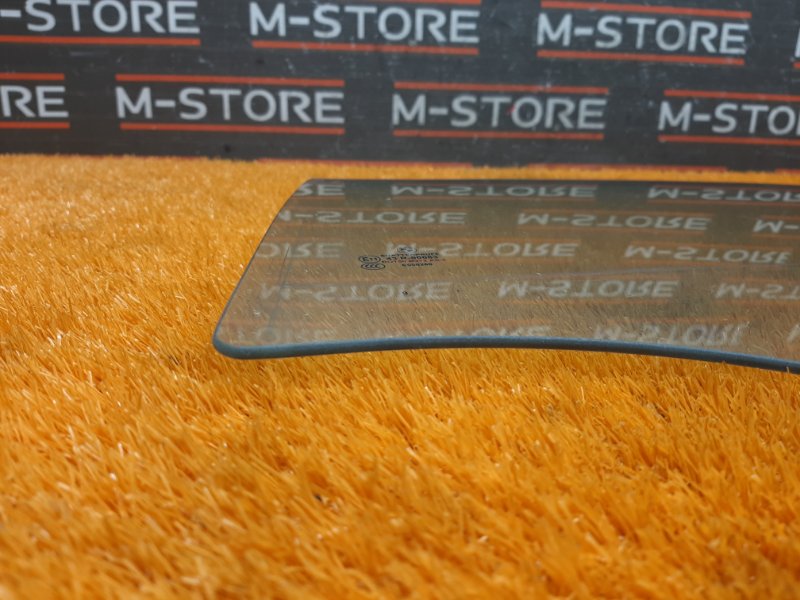 Стекло боковое, 600 рублей, Красноярск