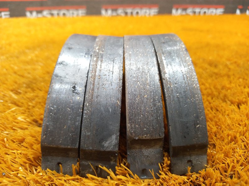 Колодки ручника, 500 рублей, Красноярск