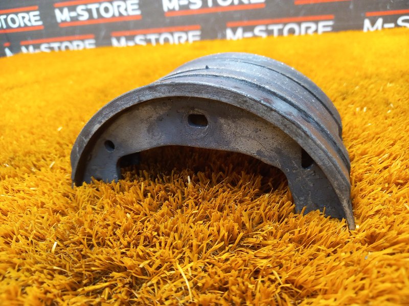 Колодки ручника, 500 рублей, Красноярск