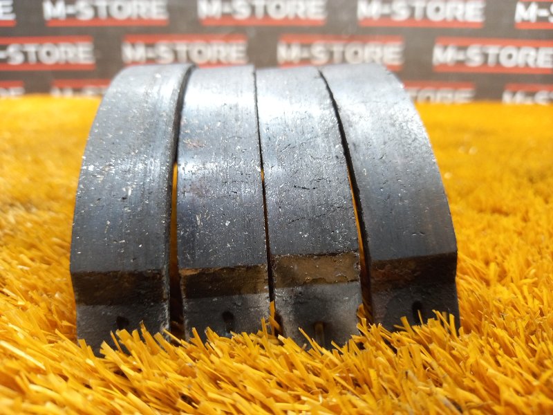 Колодки ручника, 500 рублей, Красноярск