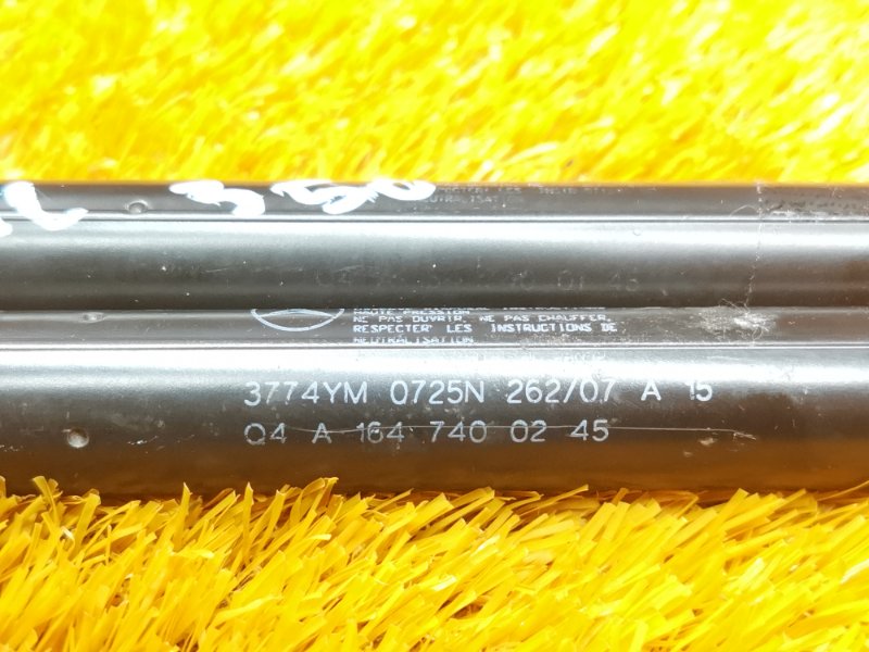 амортизатор багажника, 860 рублей, Красноярск