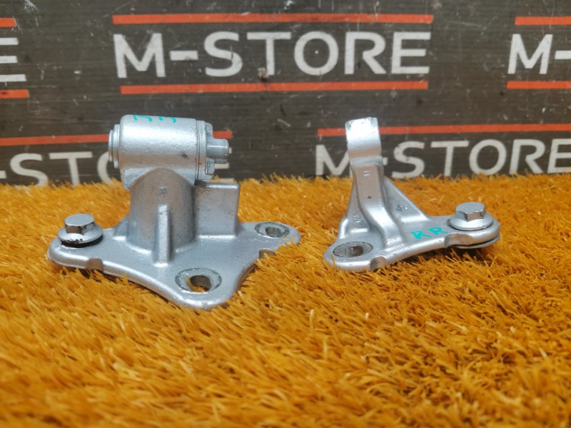 петля двери, 670 рублей, Красноярск