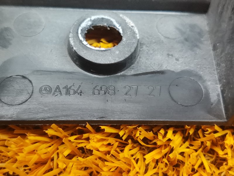 кронштейн порога, 340 рублей, Красноярск