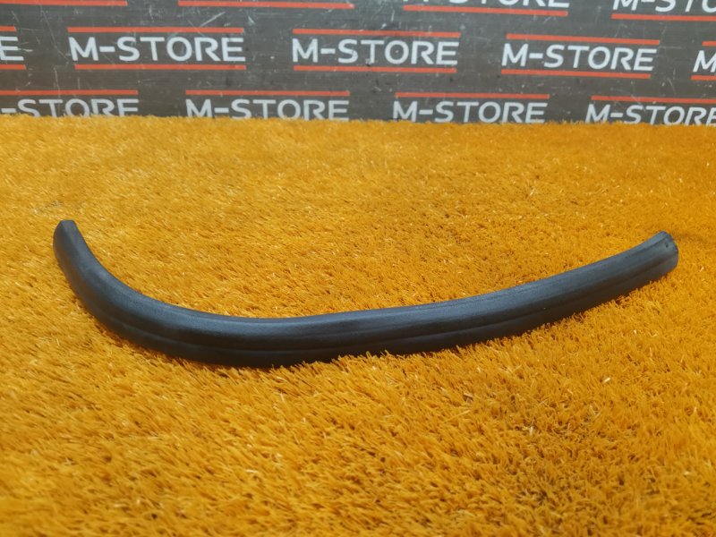 Уплотнитель капота, 450 рублей, Красноярск