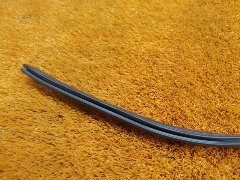 Уплотнитель капота, 450 рублей, Красноярск