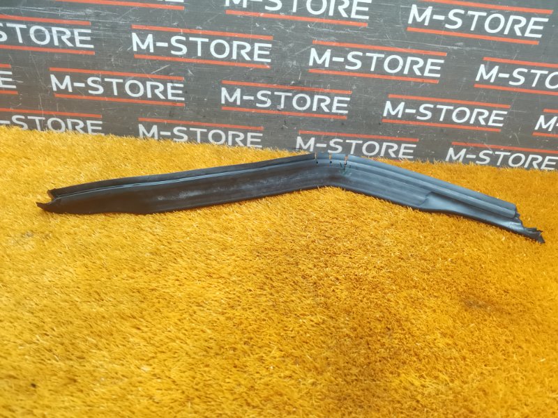 Уплотнитель капота, 340 рублей, Красноярск